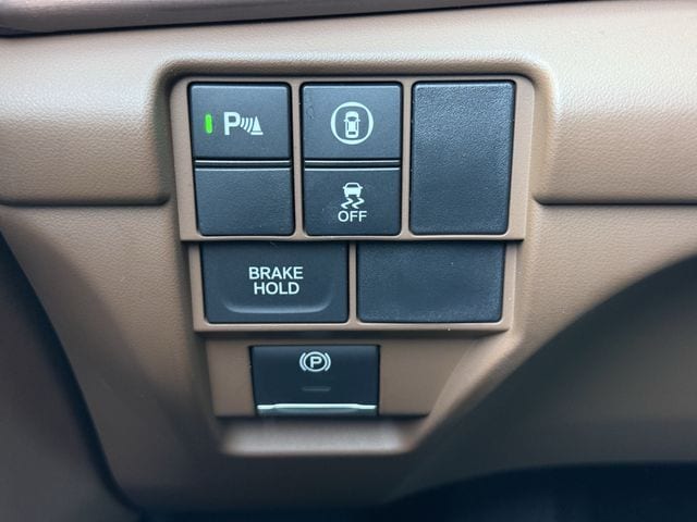 Certified Used 2024 Platinum White Pearl Acura Technology Package image 23