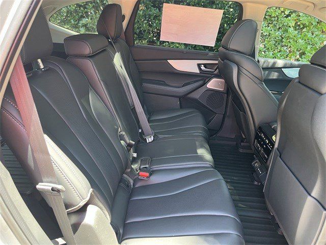 Used 2026 Solar Silver Metallic Acura Technology Package image 31
