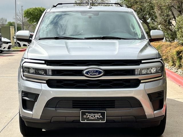 Used 2024 Iconic Silver Metallic Ford XLT image 9