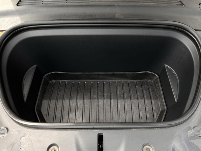 Used 2021 Pearl White Multi-Coat Tesla Long Range image 32