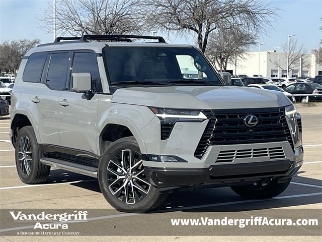 2024 Lexus GX Premium's photo