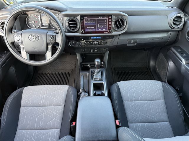 Used 2022 Lunar Toyota TRD Off-Road image 11