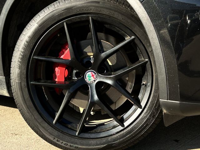 Used 2018 Vulcano Black Metallic Alfa Romeo Ti image 11