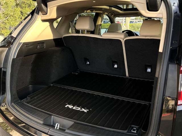 Certified Used 2024 Majestic Black Pearl Acura Base image 32