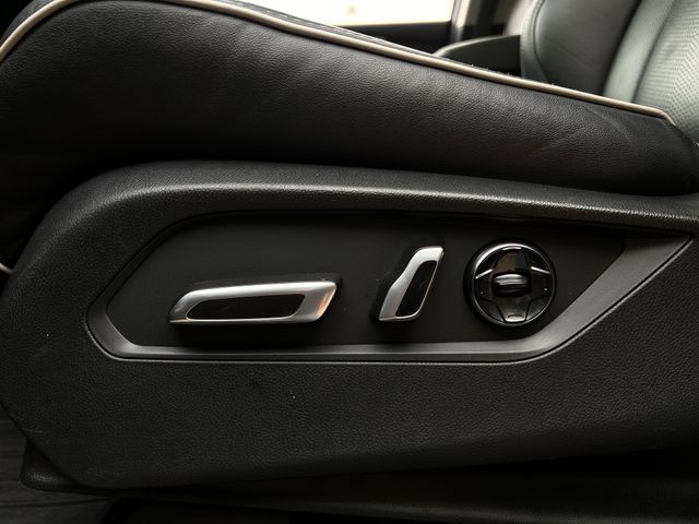 Used 2023 Majestic Black Pearl Acura Advance image 28