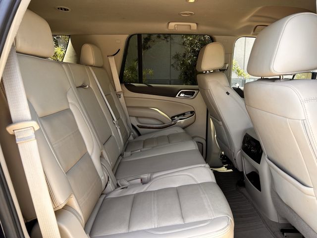 Used 2019 Dark Sapphire Blue Metallic GMC Denali image 31