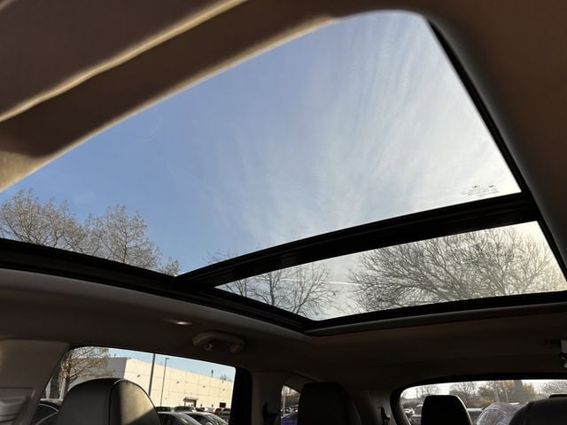 Certified Used 2023 Liquid Carbon Metallic Acura 3.5L image 23