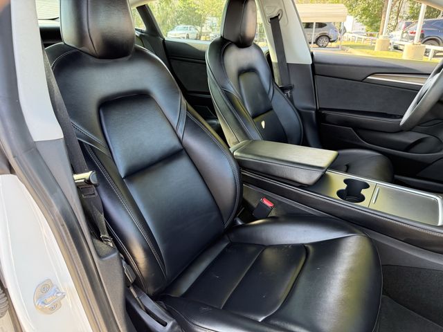 Used 2022 Pearl White Multi-Coat Tesla Long Range image 24