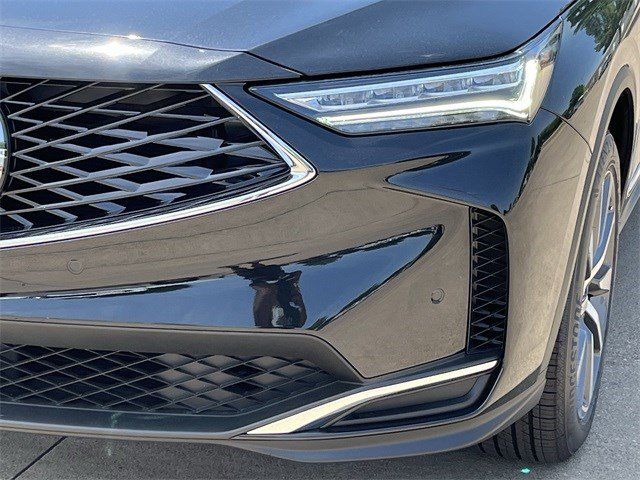 New 2026 Platinum White Pearl Acura FWD Technology Package image 9