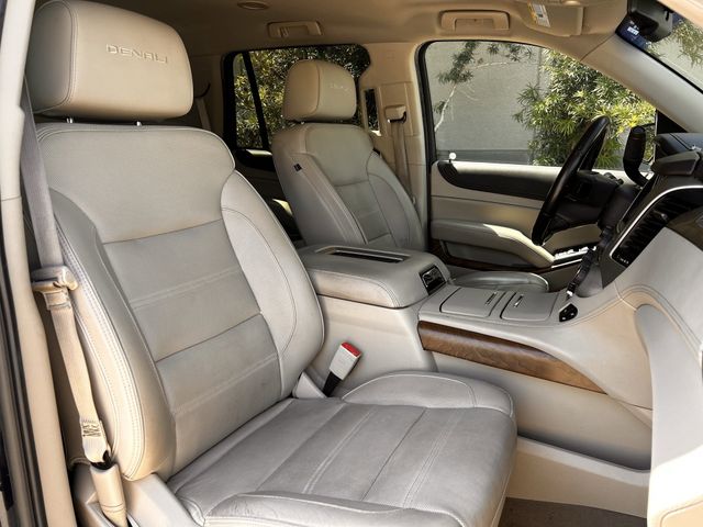 Used 2019 Dark Sapphire Blue Metallic GMC Denali image 29