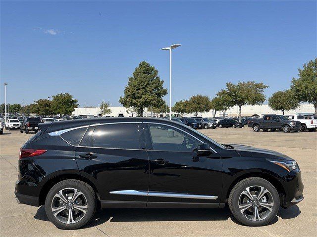 Used 2025 Majestic Black Pearl Acura Technology Package image 3