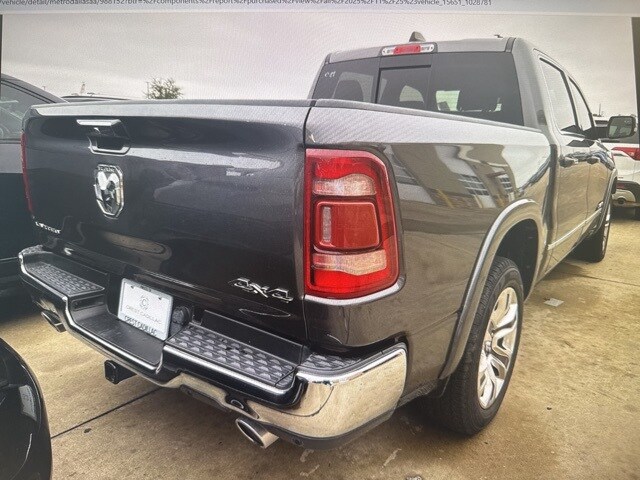 2022 Ram 1500 Limited photo 3