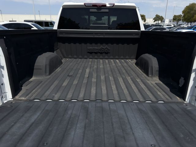 Used 2023 Iridescent Pearl Tricoat Chevrolet High Country image 26