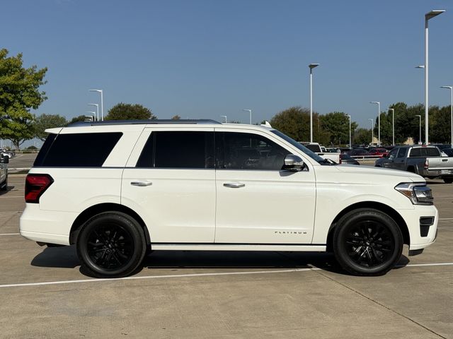 Used 2022 Star White Metallic Tri-Coat Ford Platinum image 3