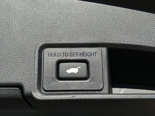 New 2026 Majestic Black Pearl Acura Technology Package image 38