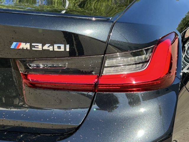 Used 2025 Black Sapphire Metallic BMW M340i xDrive image 8