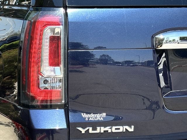 Used 2019 Dark Sapphire Blue Metallic GMC Denali image 7