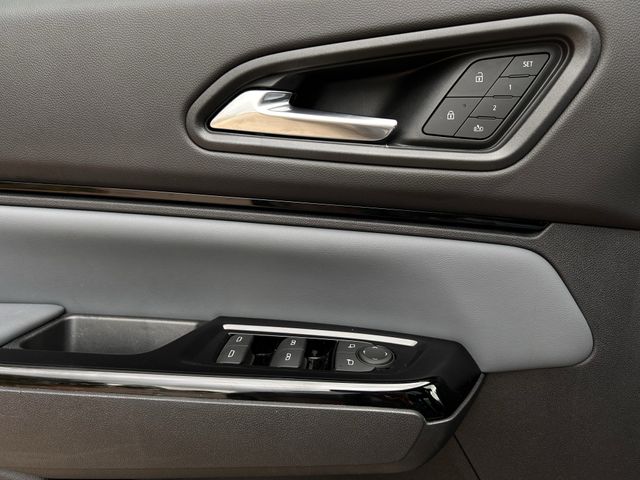 Used 2024 Sonic Gray Pearl Honda Touring image 25