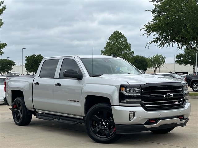 Used 2018 Chevrolet Silverado 1500 LTZ with VIN 3GCUKSEJ6JG111027 for sale in Arlington, TX