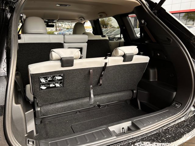 Used 2026 Black Diamond Mitsubishi SE image 34