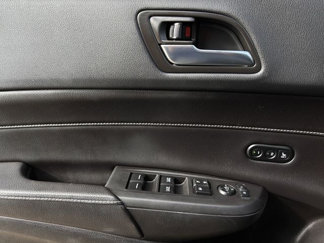 Used 2021 Majestic Black Pearl Acura Premium Package image 25