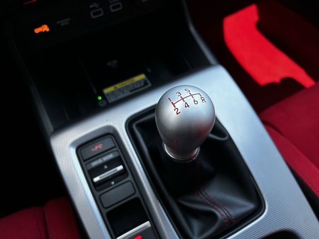 Used 2023 Championship White Honda  image 24