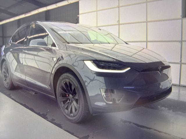 2019 Tesla Model X Performance's photo
