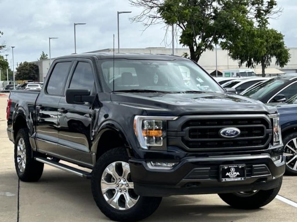 Used 2022 Ford F-150 XLT Truck SuperCrew Cab
