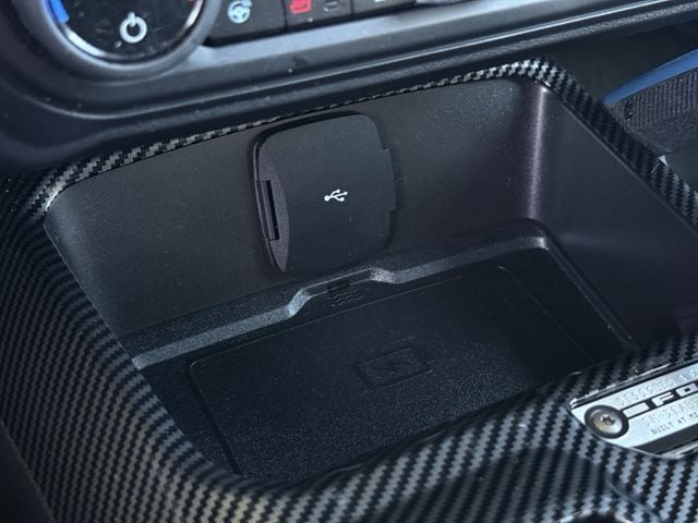 Used 2022 Oxford White Ford Wildtrak image 18