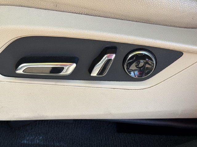 Used 2019 Canyon Bronze Metallic Acura Base image 26