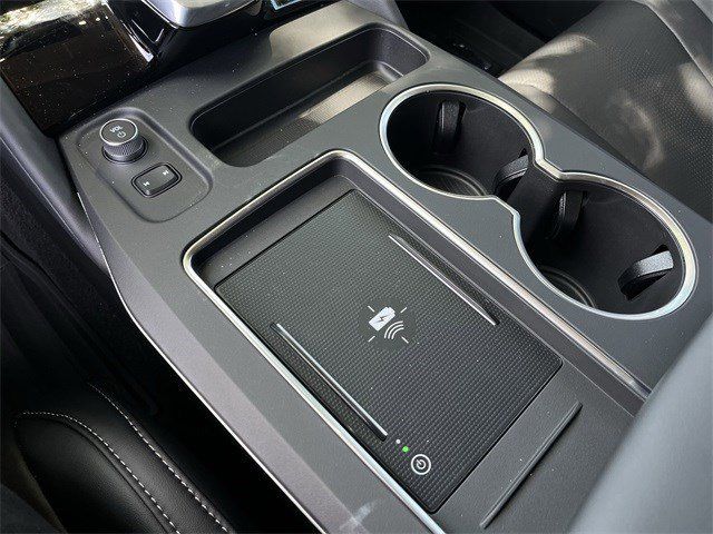 Certified Used 2026 Platinum White Pearl Acura FWD Technology Package image 22