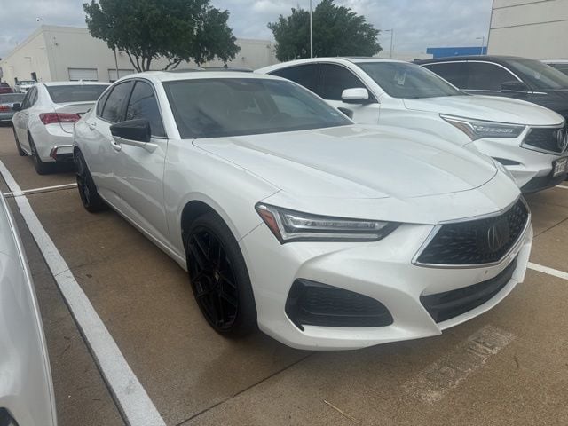 Used 2021 Platinum White Pearl Acura Technology Package image 3