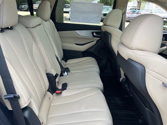 New 2026 Platinum White Pearl Acura FWD image 31