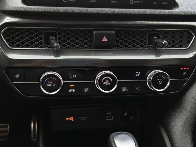 Used 2025 Platinum White Pearl Acura A-Spec Package image 21