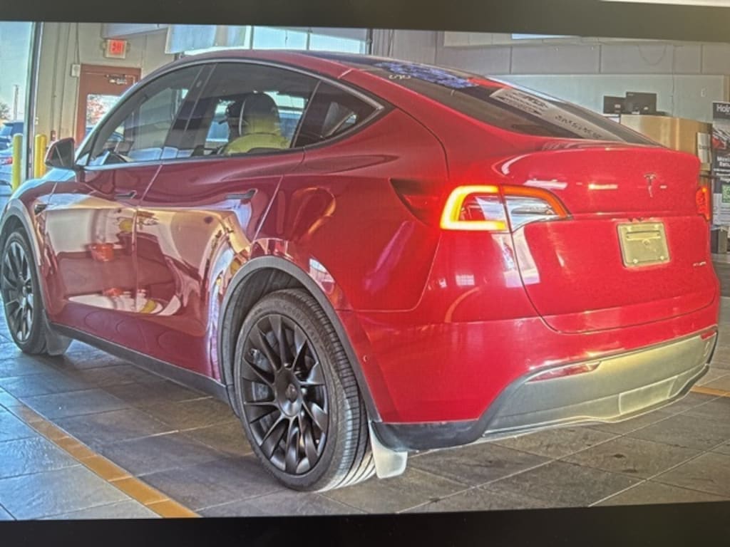 Used 2022 Tesla Model Y Long Range SUV