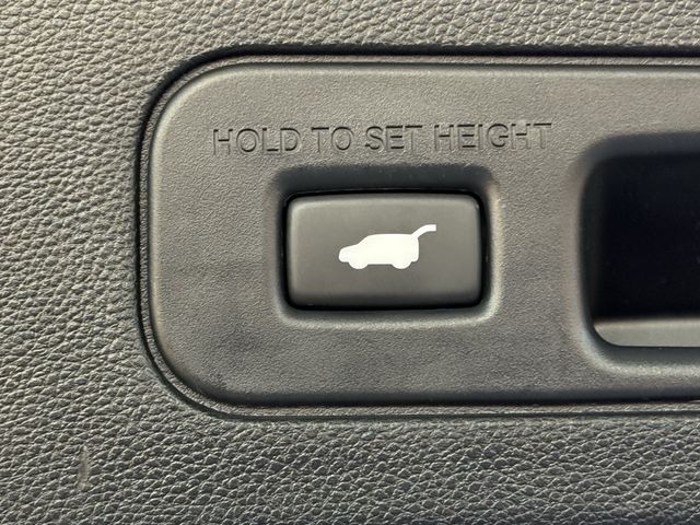 2025 Acura MDX A-Spec Package - Photo 32