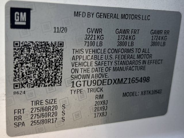 Used 2021 Summit White GMC SLT image 29