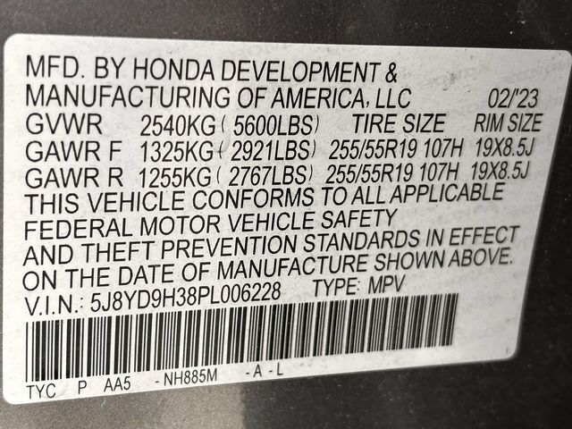 Certified Used 2023 Liquid Carbon Metallic Acura 3.5L image 31