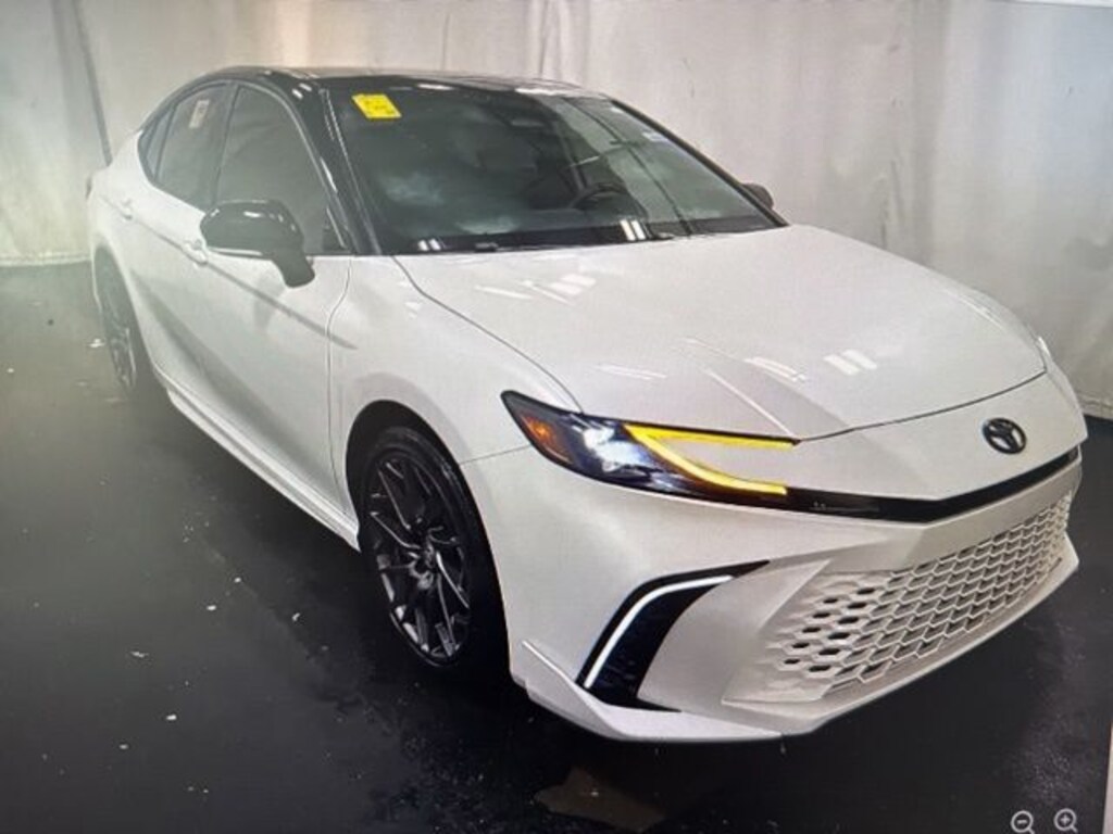 Used 2025 Toyota Camry XSE Sedan