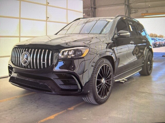 2021 Mercedes Benz GLS AMG 63 4MATIC photo 2
