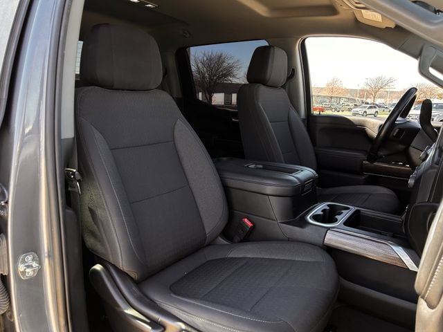 Used 2021 Shadow Gray Metallic Chevrolet RST image 29