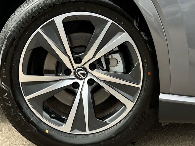 Used 2023 Nebula Gray Pearl Lexus 350 Premium image 10