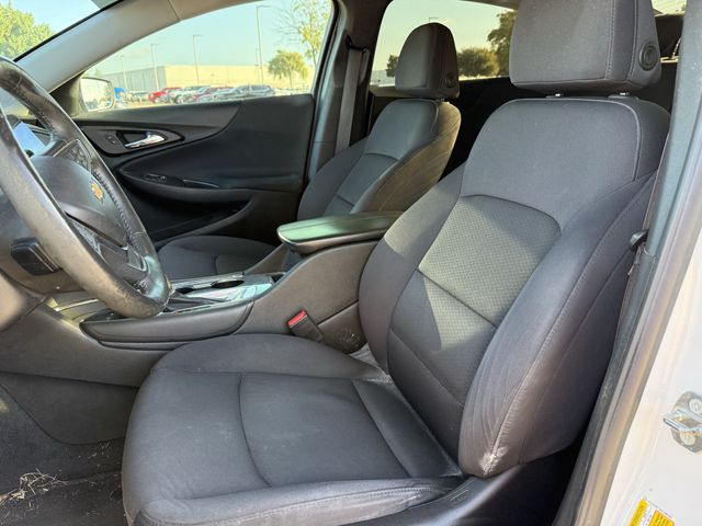 Used 2017 Summit White Chevrolet LT image 22