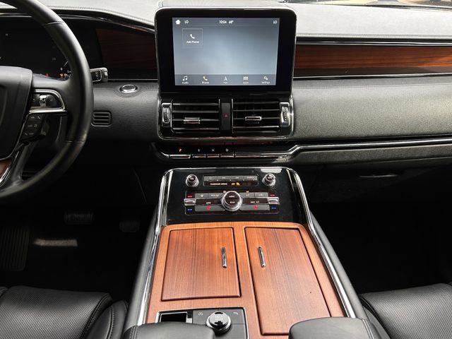 Used 2018 Burgundy Velvet Metallic Tinted Clearcoat Lincoln Premiere image 17