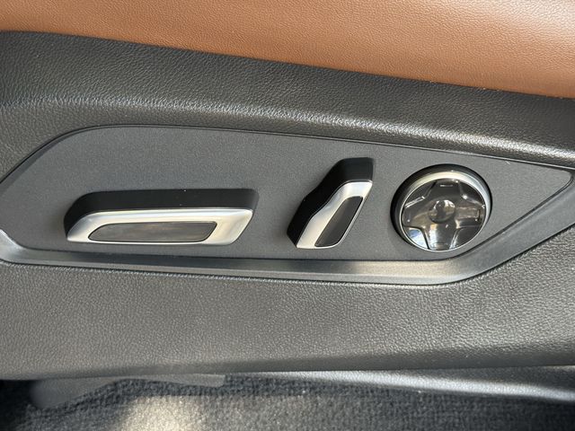 Certified Used 2025 Liquid Carbon Metallic Acura Technology Package image 25
