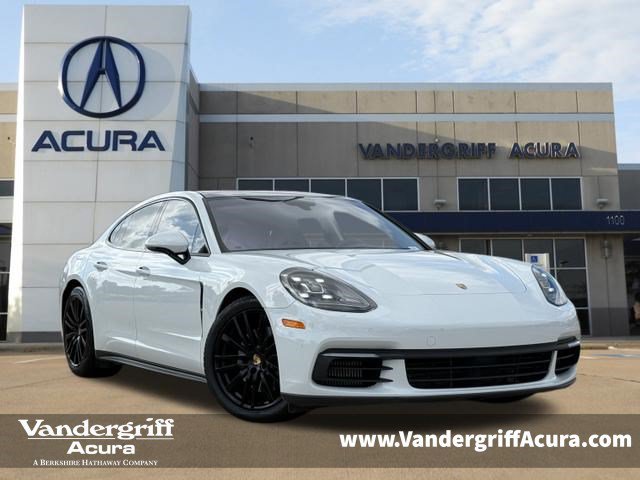 2017 Porsche Panamera 4S Sedan