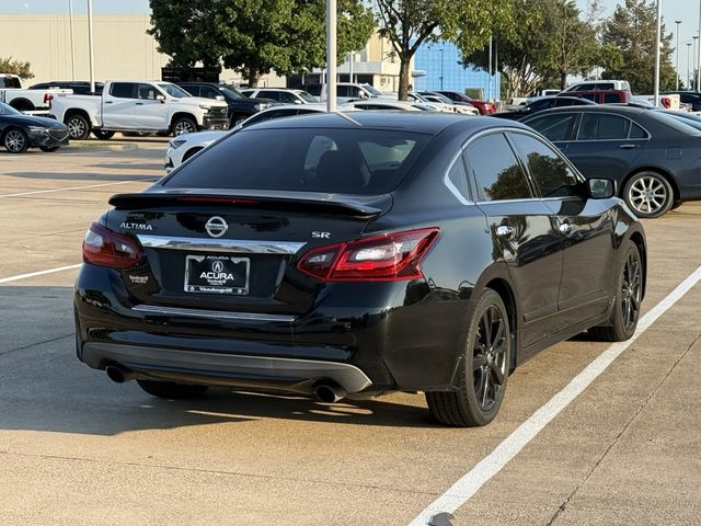 Used 2017 Super Black Nissan 2.5 SR image 4