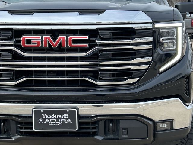 Used 2022 Onyx Black GMC SLT image 10
