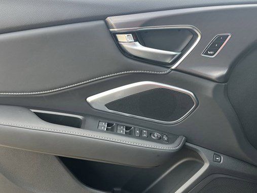 New 2026 Platinum White Pearl Acura SH-AWD image 26