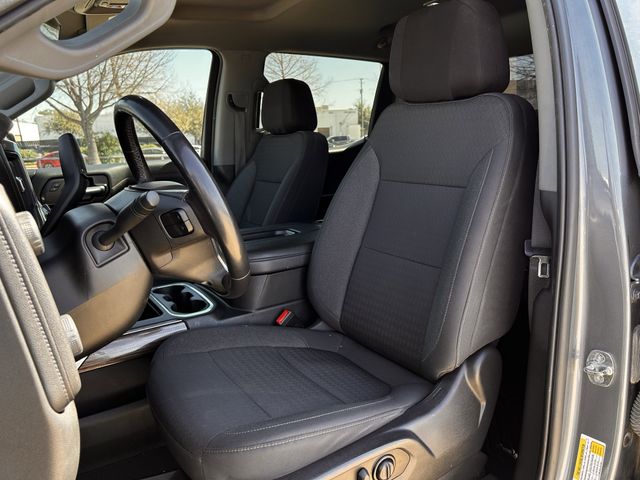 Used 2021 Shadow Gray Metallic Chevrolet RST image 27